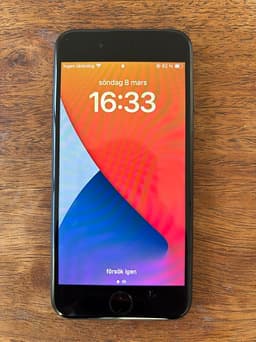 Apple iPhone SE (2–3 gen) smartphone svart