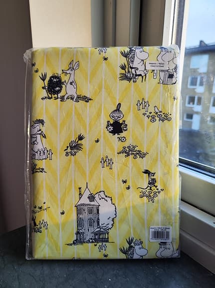 2 set helt ny Moomi gul lakan och örngott 150*210/50*60