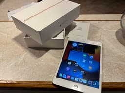Apple iPad mini 4 surfplatta 32 GB