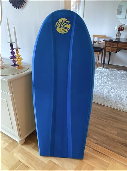Bodyboard för våg surfing