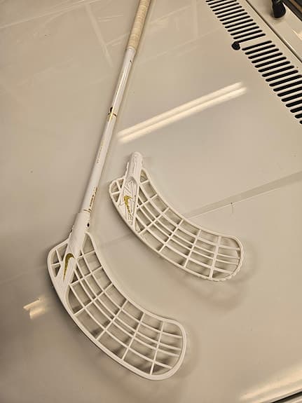 Zone / Nike innebandyklubba + blad