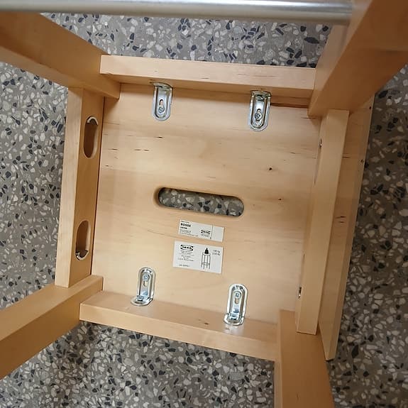 Pall trä fyrkantig sits natur. Modell: Bosse