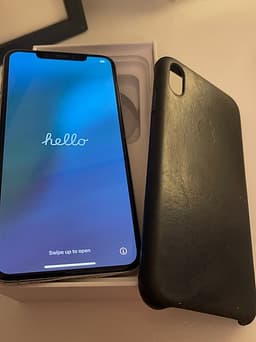 Apple iPhone Xs Max silver 64 GB