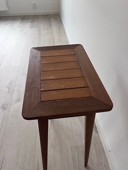 Äldre Sidebord