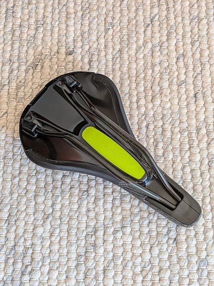 Specialized Bridge Comp with Mimic saddle 143mm