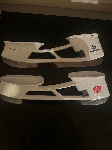 Bauer Powerfly skridskoskena och hållare