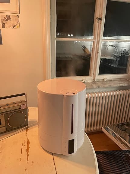Luftfuktare vit med digital display
