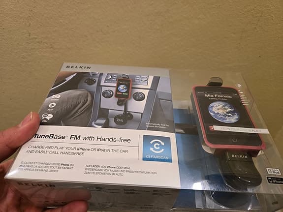 Belkin TuneBase FM med Hands-free – Oanvänd i förpackning