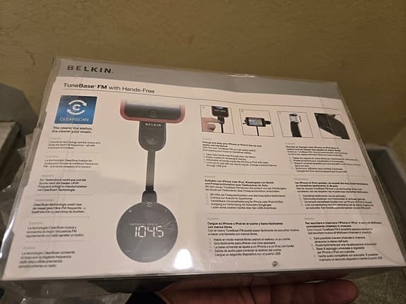 Belkin TuneBase FM med Hands-free – Oanvänd i förpackning