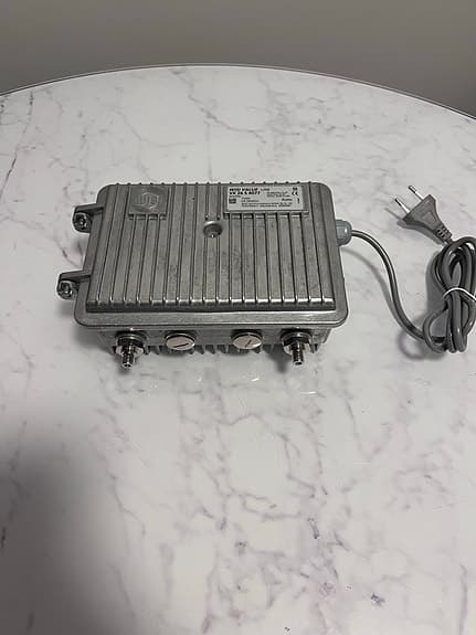 WISI VALUE Line VX 26 S 4077 Förstärkare