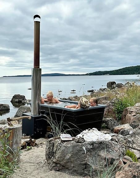 Vedeldad badtunna
