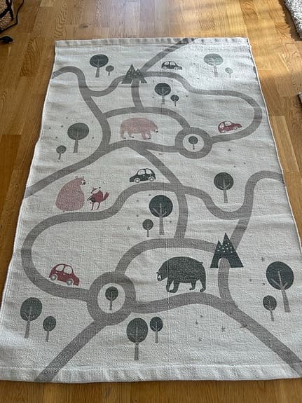Kids floor rug - barnmatta 85x130