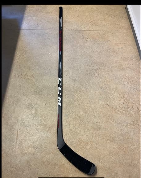 3 st hockeyklubbor från CCM