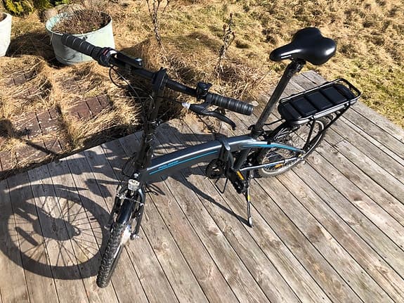 Hopfällbar elcykel i nyskick