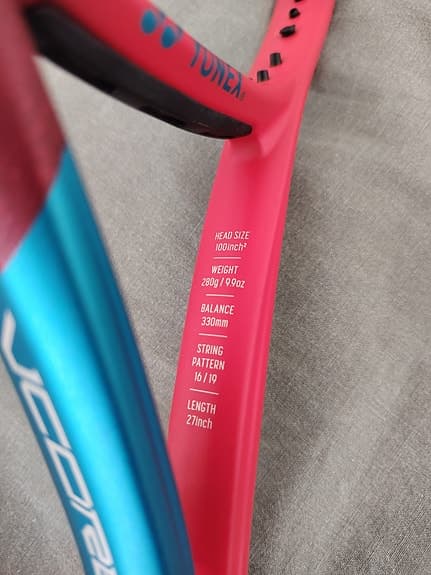 Yonex Vcore100L, tennisracket 27