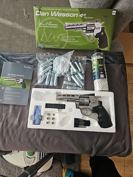 Airsoft Dan Wesson Revolver