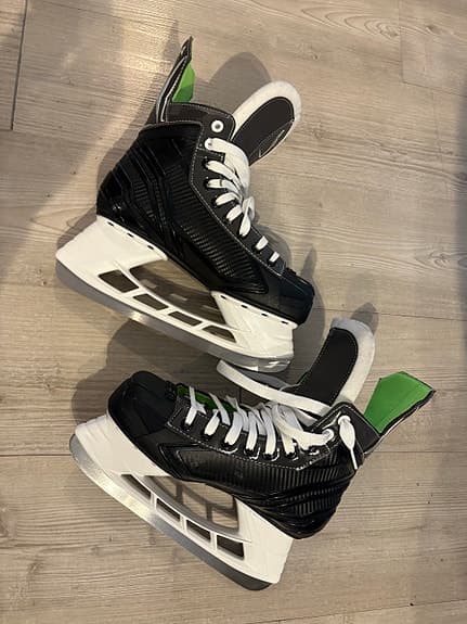 Bauer ishockeyskridskor svart grön på