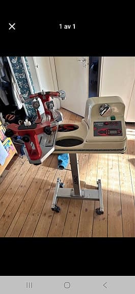 Stränger tennis rack