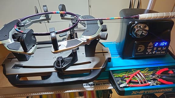 Racketsträngning
