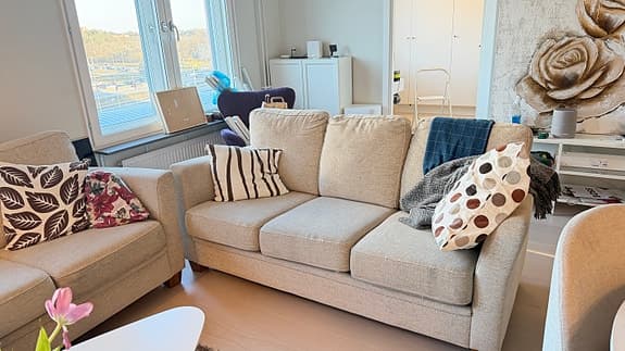 2 soffor från Mio, beige