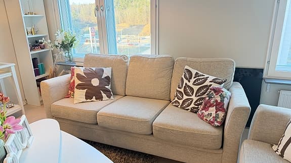 2 soffor från Mio, beige