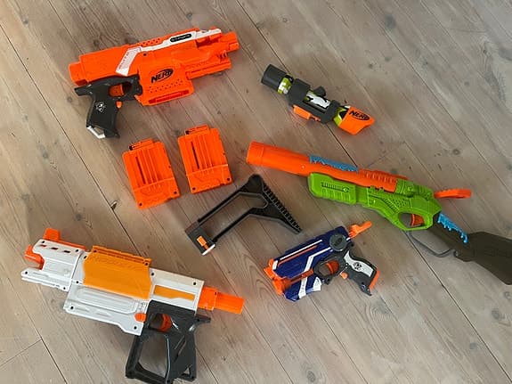 Nerf leksaksvapen set flera modeller
