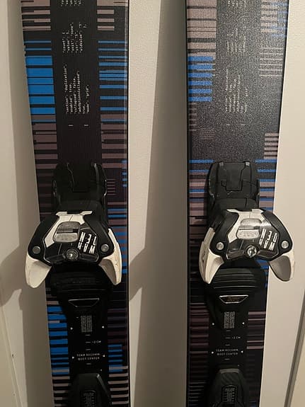 NYA FISCHER NIGHTSTICK 104, 172CM MED WARDEN 13 DEMO BINDNINGAR