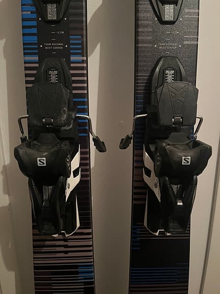 NYA FISCHER NIGHTSTICK 104, 172CM MED WARDEN 13 DEMO BINDNINGAR