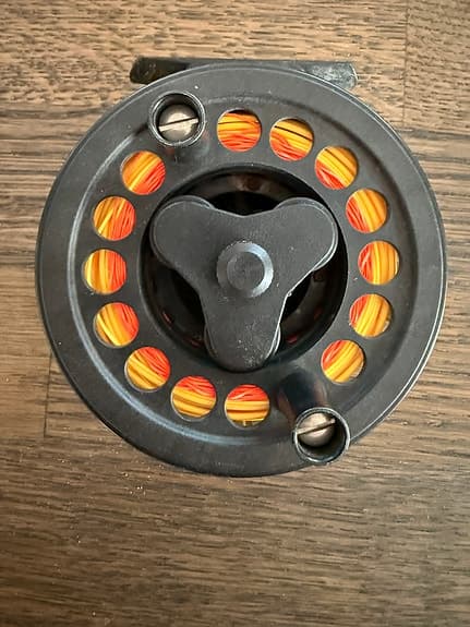 Loop flugrulle svart. Backing och fluglina inkluderat