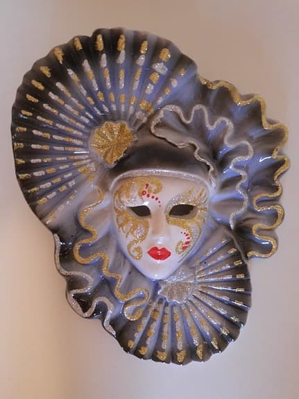 Superfin äldre ansiktsmask keramik