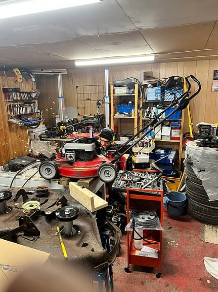 Nyservade och testade gräsklippare