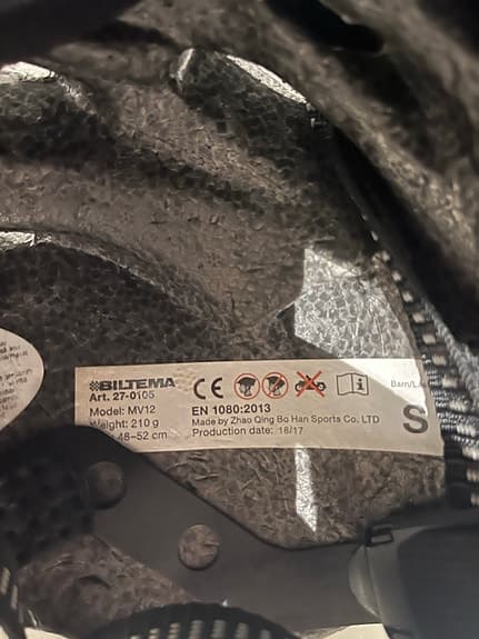 Cykelhjälm 48-52 cm ca 1-3 år