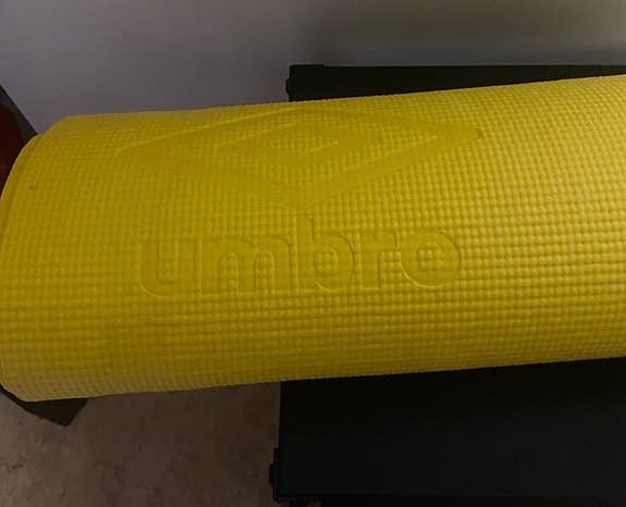 Umbro träningsmatta gul