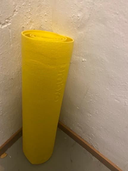 Umbro träningsmatta gul