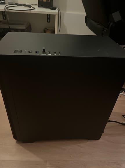 Sharkgaming Max Bite Brutality(Rtx 5060)