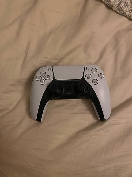 PS5 Kontroll Vit – Nyskick – TMR Uppgraderad