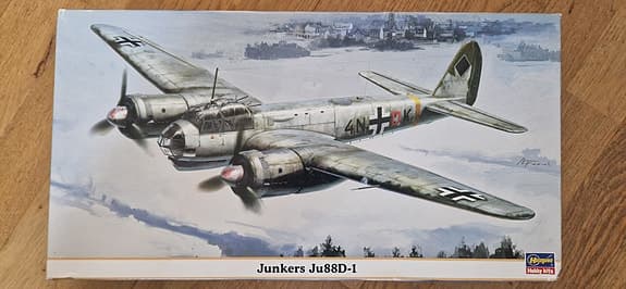 Modellflygplan Hasegawa Junkers Ju88D-1 – Obyggd