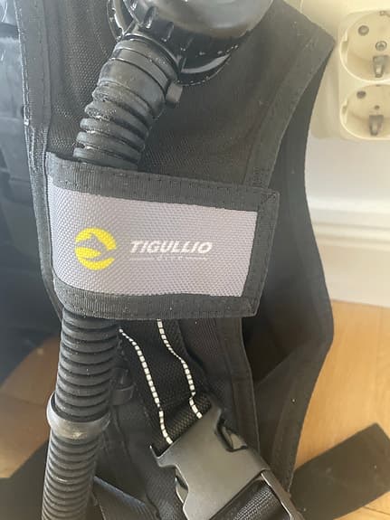 Tigullio dykväst S svart
