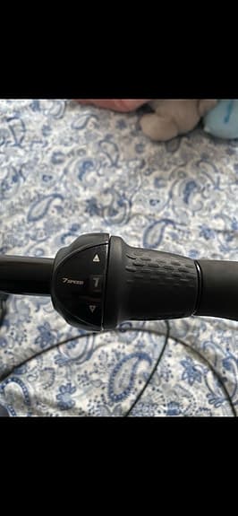 Shimano cykelhjul med 7väx och tillbehör