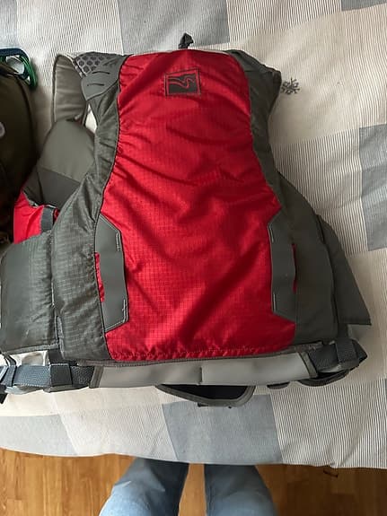 Kokatat Neptune flytväst XL/XXL röd/grå med kniv.