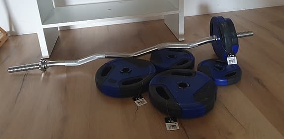 Barbell curl
