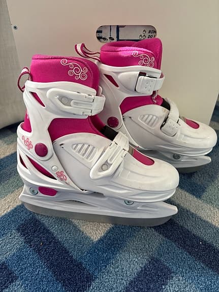 Barnskridskor justerbara vit rosa