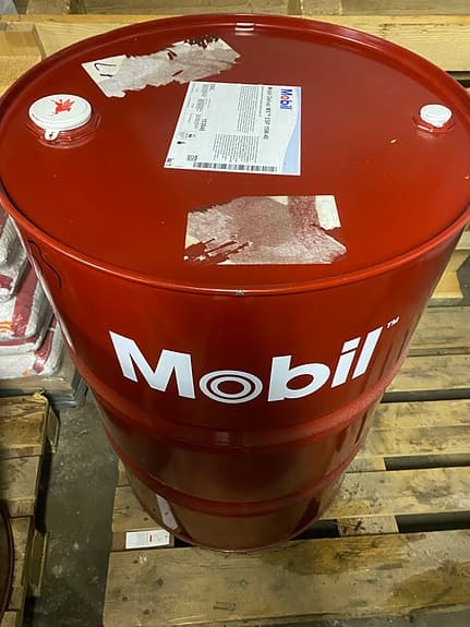 Olja Motorolja 15-W40 T750 / Delvac MX Helt ny olja fulla fat