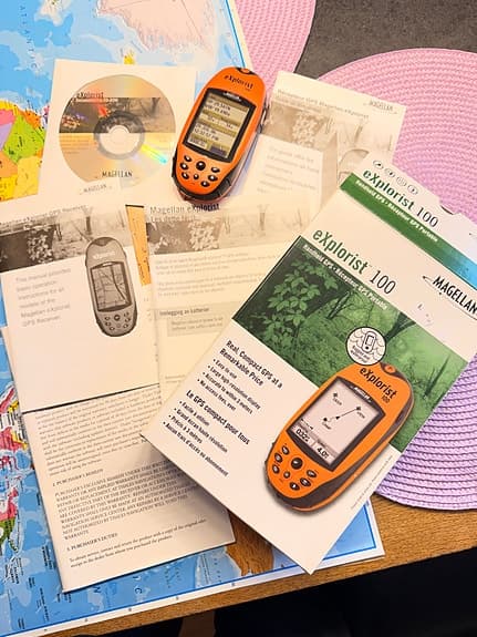 Magellan GPS Explorist 100