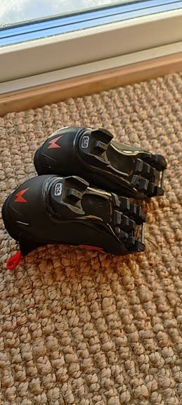 Madshus pjäxor strl 25