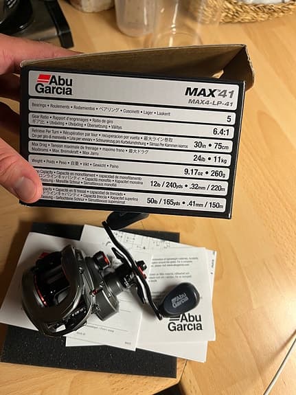 Abu Garcia Max 4 Low Profile