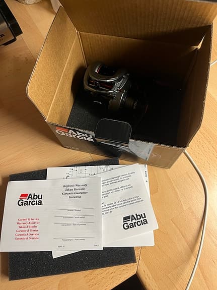 Abu Garcia Max 4 Low Profile