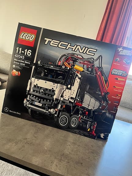 LEGO Technic 42043 Mercedes-Benz Axels 3245 - Oöppnad / Samlarobjekt