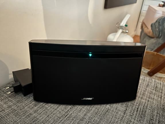 Bose trådlös högtalare svart