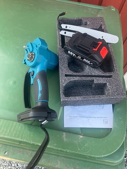 Violevorks batteri driven grensåg